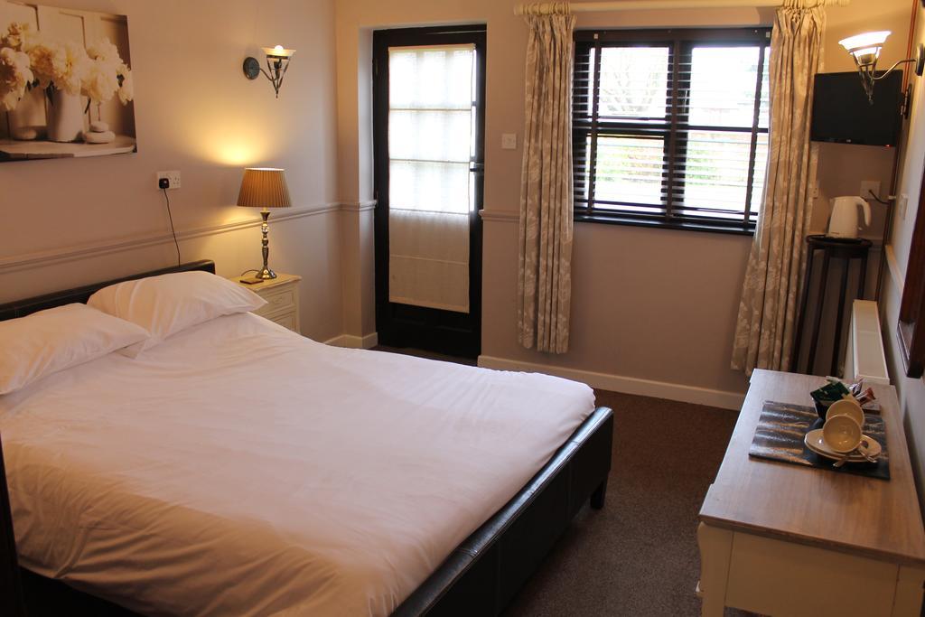 The Swan Motel, Gillingham Бекклс Номер фото